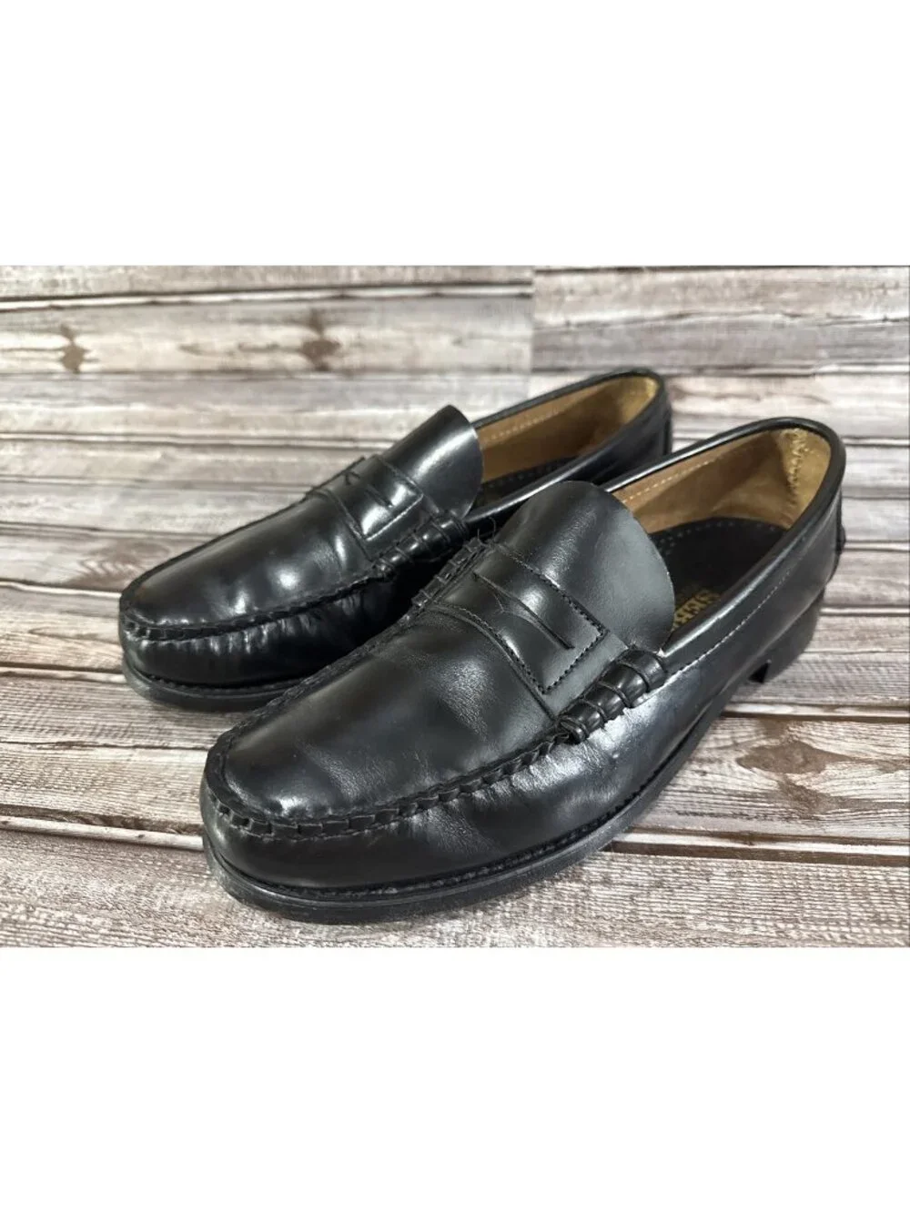 Sebago 